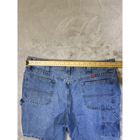 Vintage Wrangler Shorts 36” Blue Denim Carpenter Jorts Baggy Jeans Work Utility - Picture 7 of 9